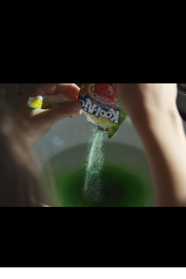 cups of water 2 packets of kool aid pour the kool aid into the water ... cups of water 2 packets of kool aid pour the kool aid into the water ...