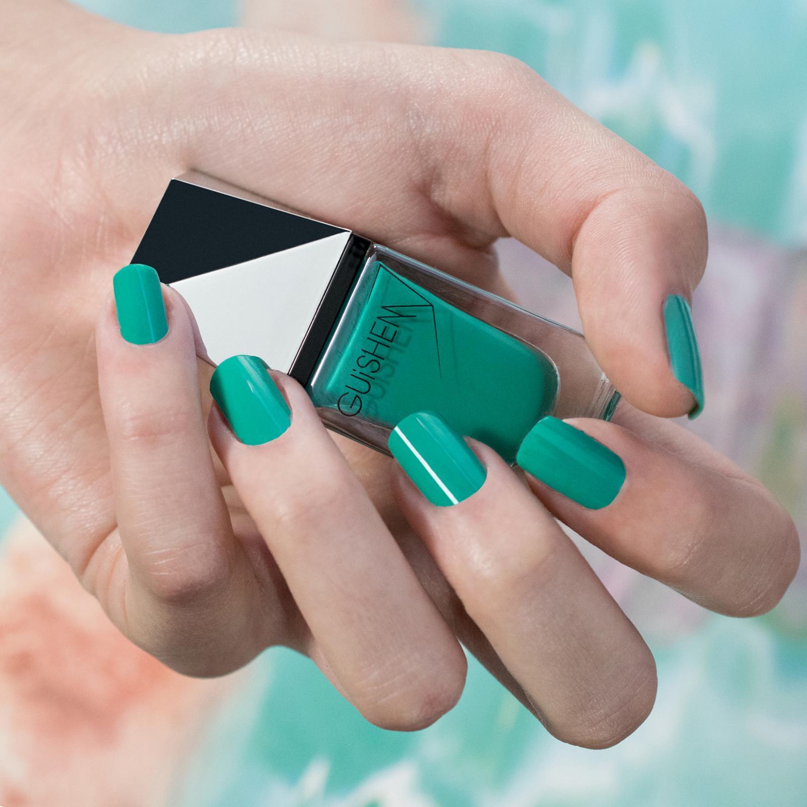 GUiSHEM Premium Nail Lacquer Crème Deep Turquoise, Sheva - 179 GUiSHEM Premium Nail Lacquer Crème Deep Turquoise, Sheva - 179