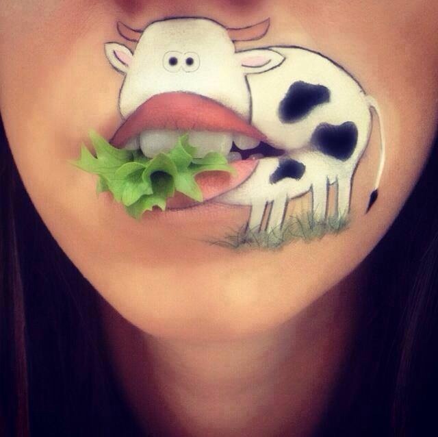 Mouth Paint Art. Musely