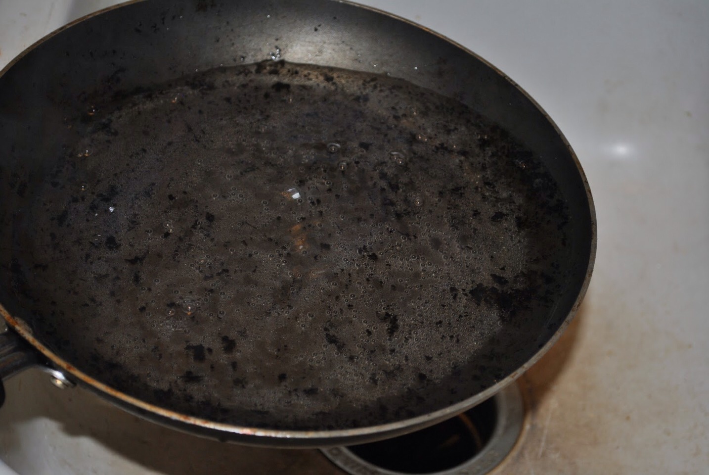 How To Clean Burnt Pans! ⓣ Musely