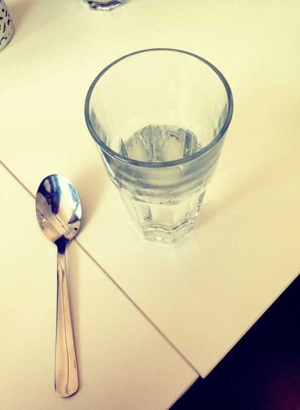 A Glass Of Water And A Spoon Helps Hiccups Go Away In Just A Moment
