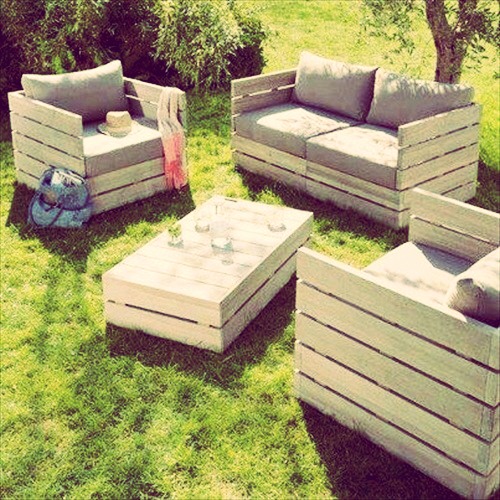 Make Your Own Garden Sofa Musely