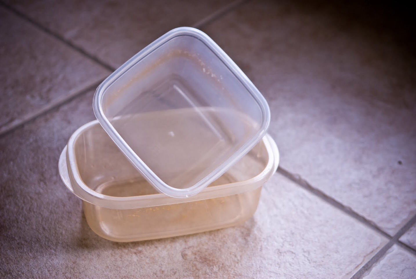 Save your Tupperware From Annoying Red Sauce Stains! by Hannah Donahue