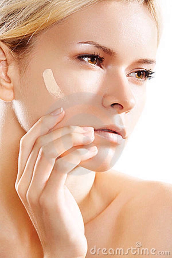 5 Different Ways To Use Baby Powder! Musely