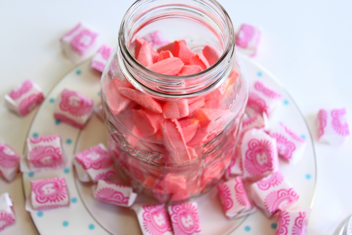 DIY Bubble Gum Vodka Musely