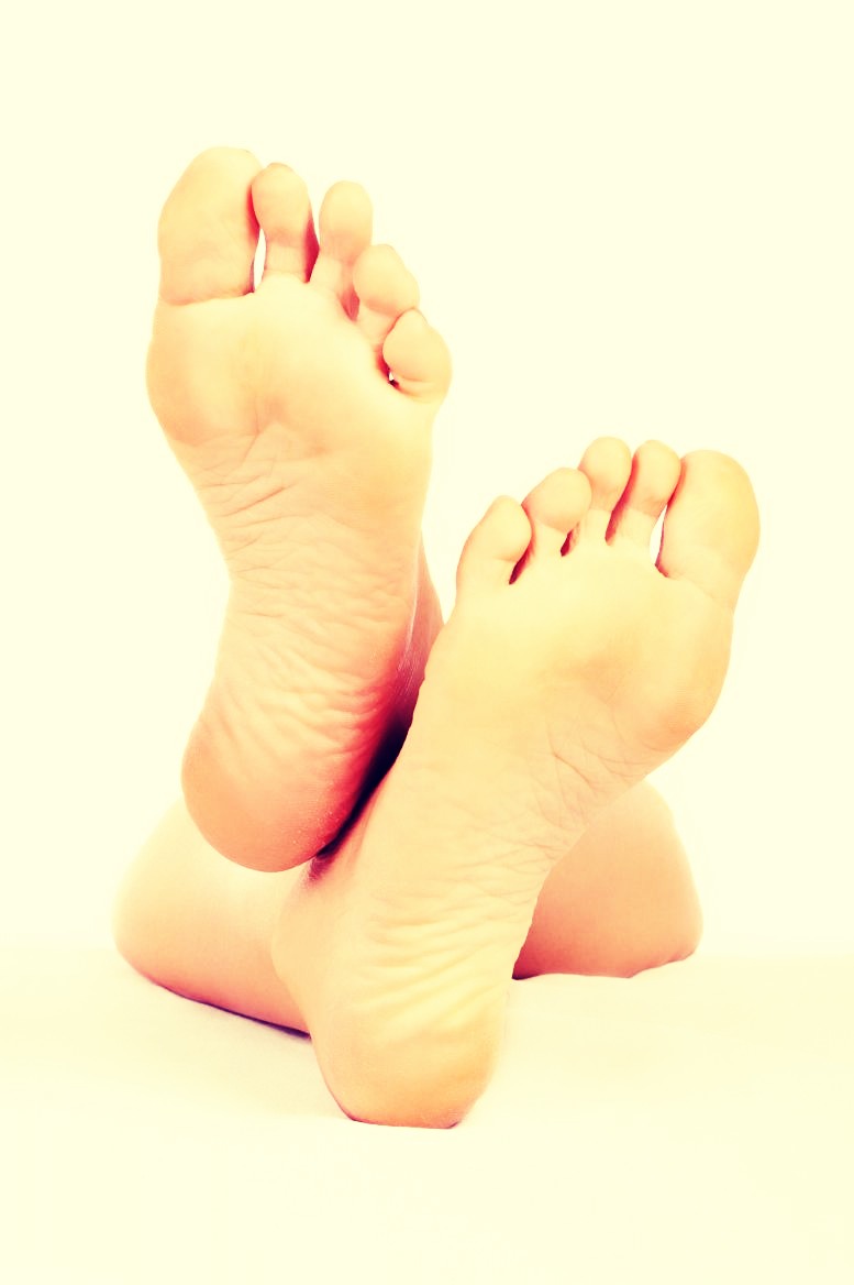 Sharp Pain In Toe When Stretching