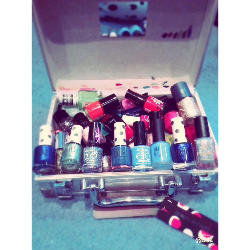 To Make Your Nail Varnish Keep Longer But It In The Fringe For Atleast