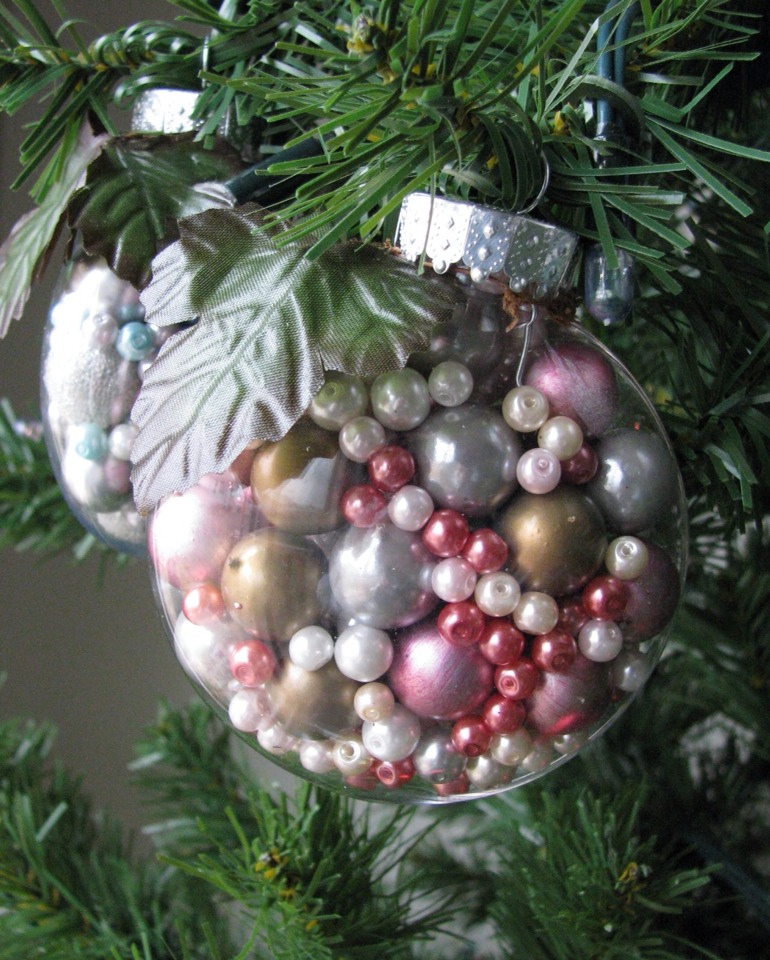 25 Clear Glass Ornament Ideas. Musely