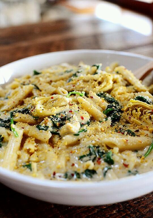 Parmesan Spinach Alfredo Pasta Musely