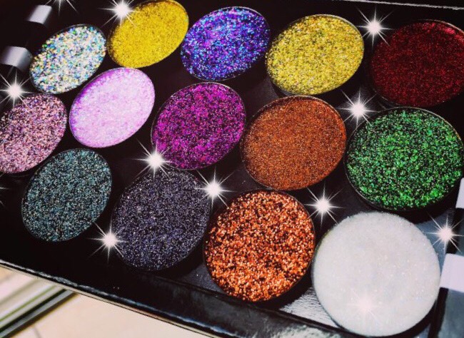 Diy Pressed Glitter Eyeshadow By Sara Roulston Musely Diy Pressed Glitter Eyeshadow