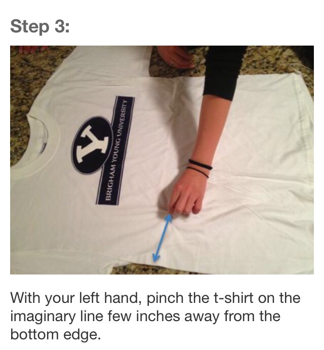 👕👚HOW TO FOLD A TSHIRT IN 3 Seconds👕👚 Musely
