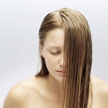 Need To Revive Dirty Hair But You Don T Have Dry Shampoo By