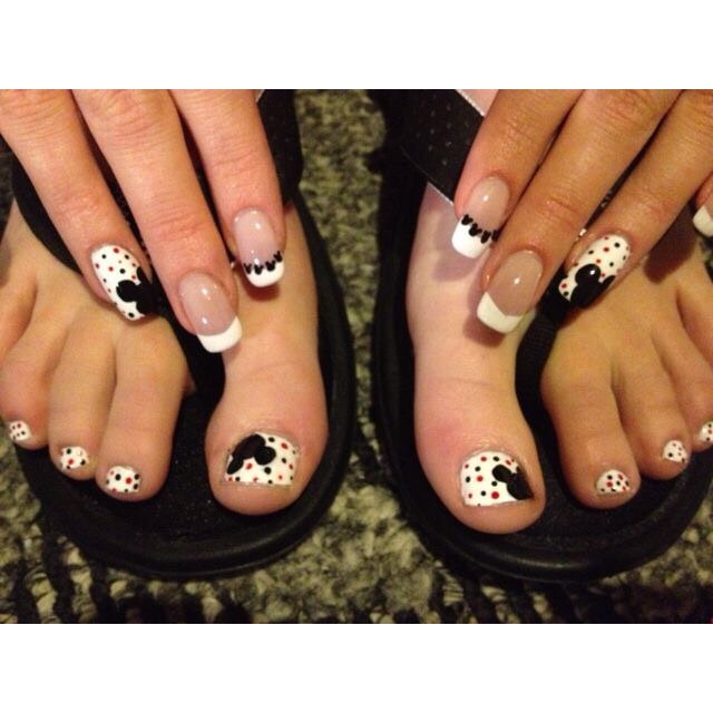 Matching Hands And Toes Nails Musely