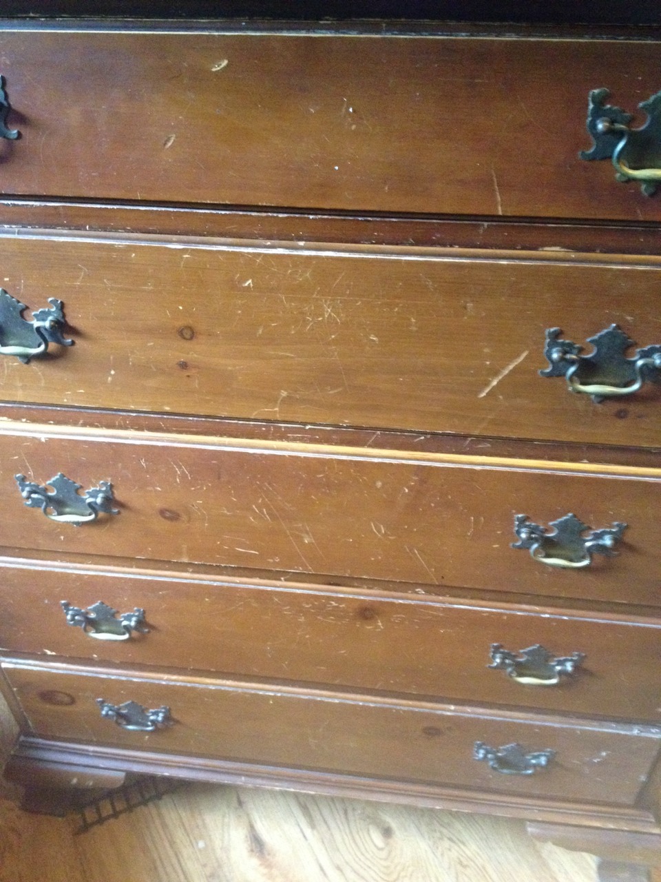 Quick Easy Fix For An Old Scratched Up Dresser No Sanding Or Waiting