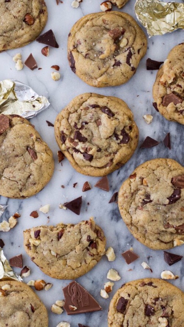 A Lovely Hazelnut Cookie Musely