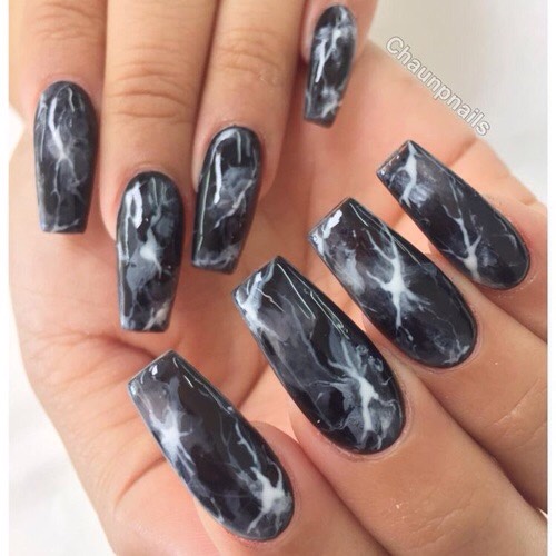 26 Cute Coffin Nails - Musely