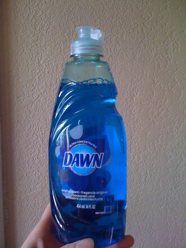 Use Blue Dawn Soap Vinegar And Water WTo Clean Shower Water Spots