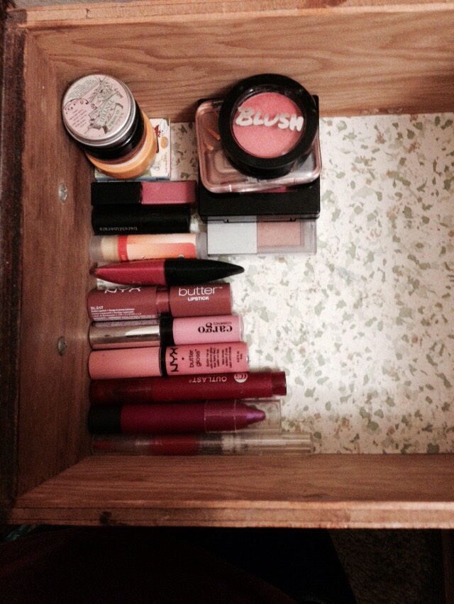 How To Organize Your Makeup Drawer By Bethany Rose Musely