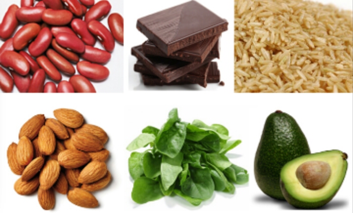 Foods To Eat When Menstruating Foods To Eat When Menstruating