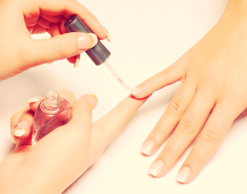 How To Do Your Nails Perfectly And Make Your Nails Look Salon Good 