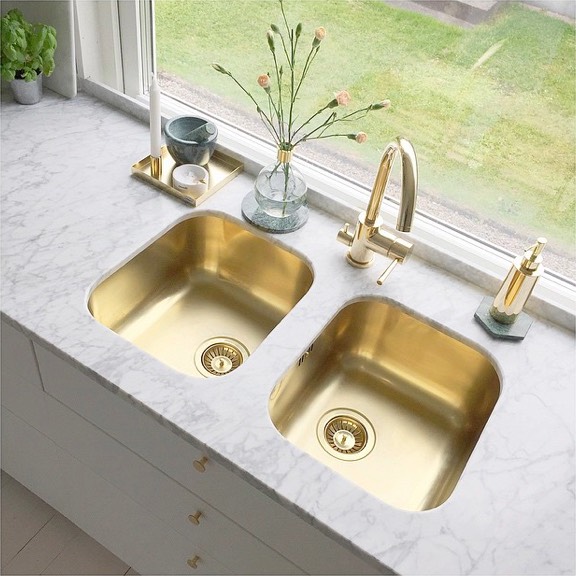 How To Clean A Smelly Sink Drain By Nunita Nice Musely Smelly Sink Drain By Nunita Nice