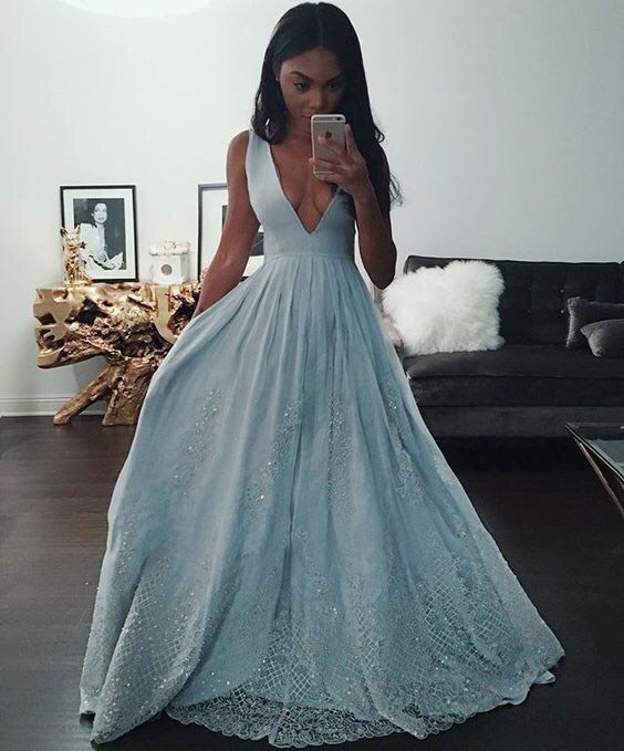 stunning prom dresses 2018