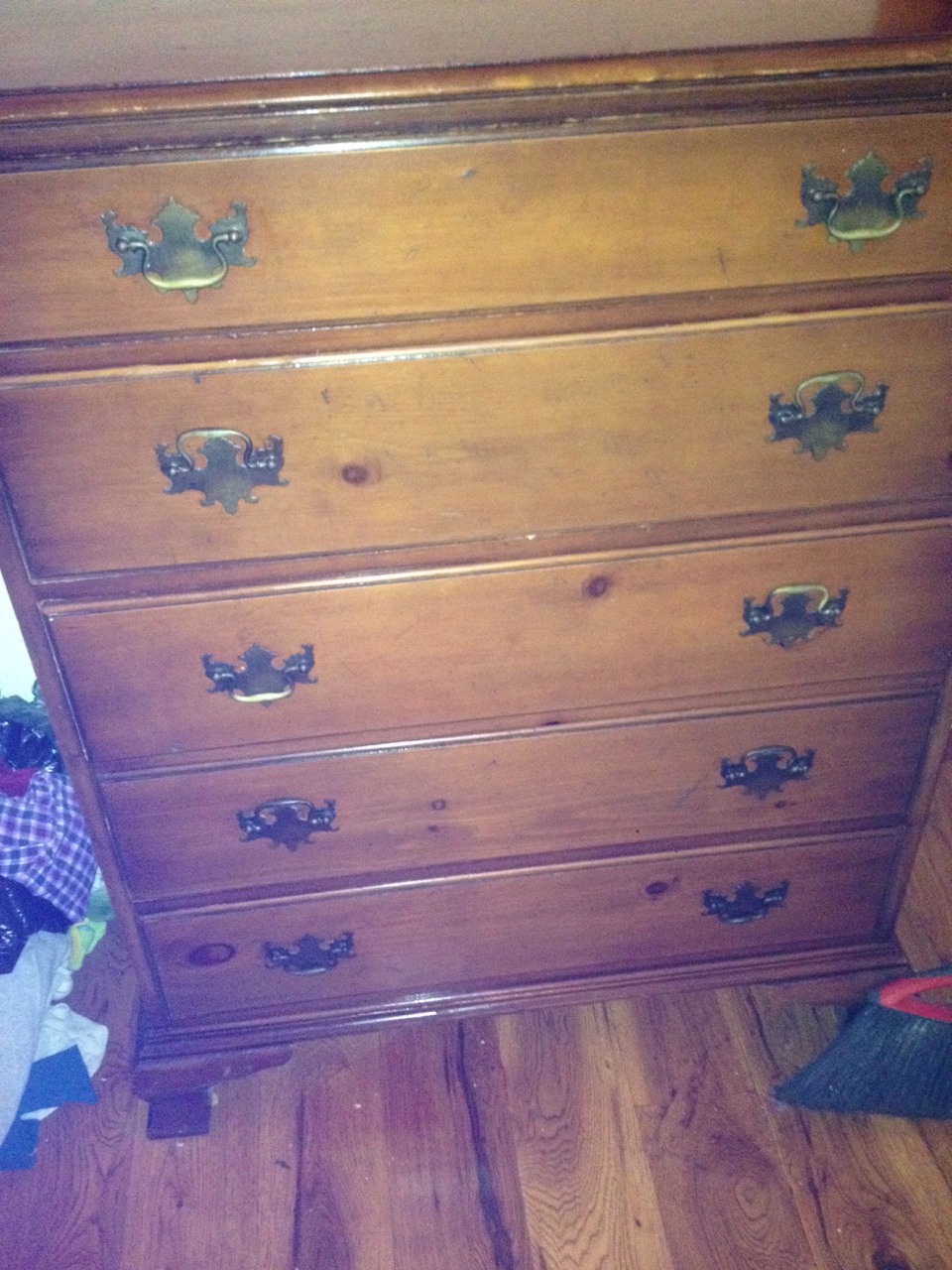 Quick Easy Fix For An Old Scratched Up Dresser No Sanding Or Waiting