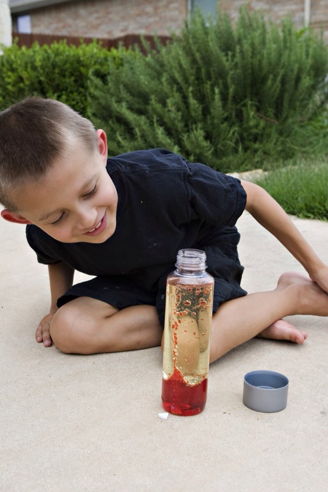 Lava Lamp Science Experiment. - Musely