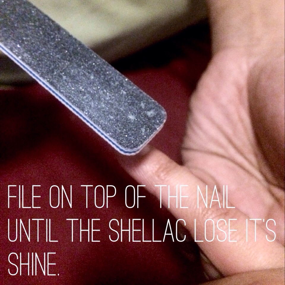 how-to-take-shellac-gel-color-off-at-home-musely