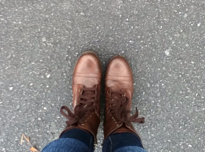 How To Keep Your Shoes Smelling Nice Musely