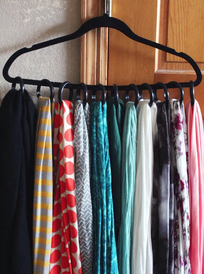 Diy Scarf Hanger Super Easy By Candice Saltel Musely