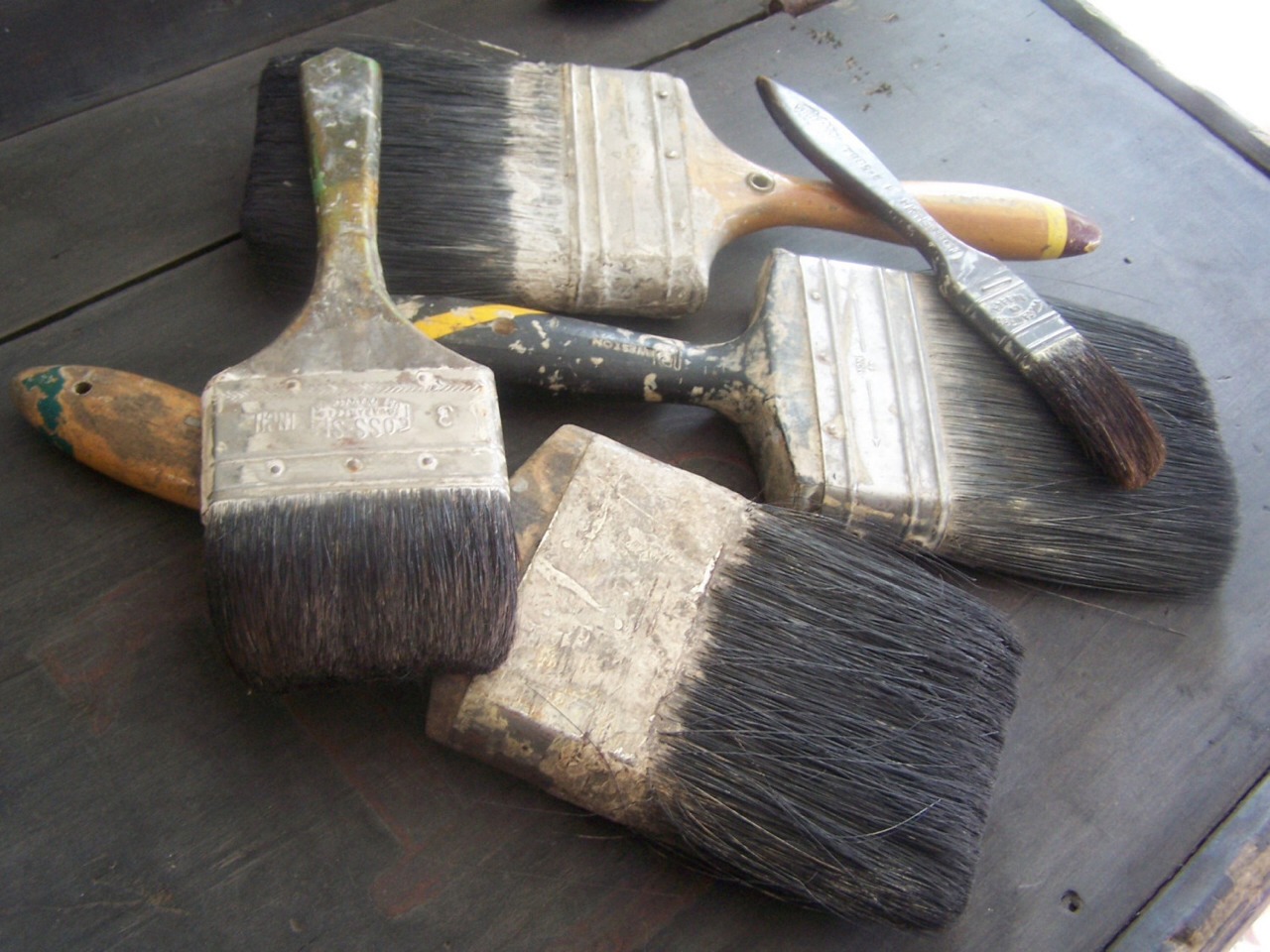 How To Clean Old Hard Paint Brushes Musely