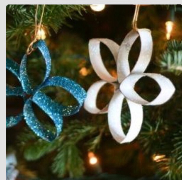 DIY Star Ornament From Toilet Paper Rolls - Musely